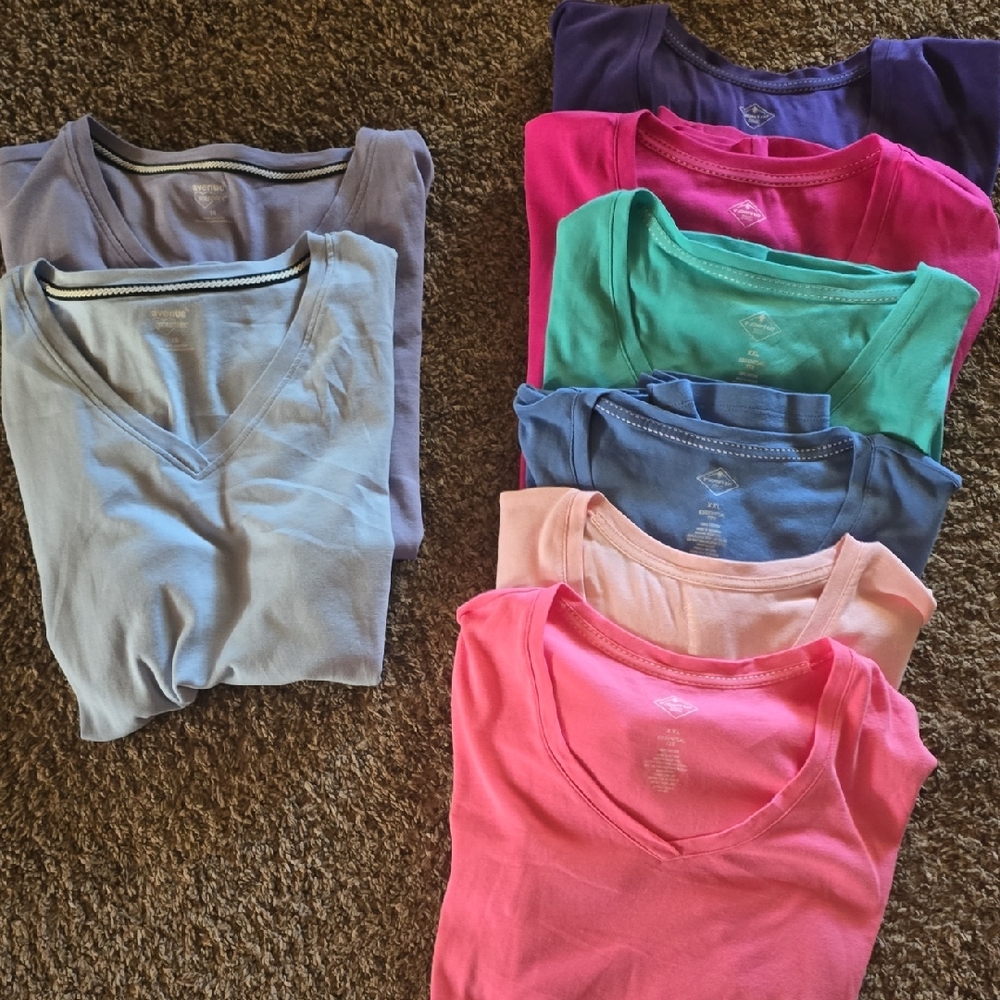 Colorful V-Neck T-Shirts Set 6 St John Bays And 2 Avenues Size XXL